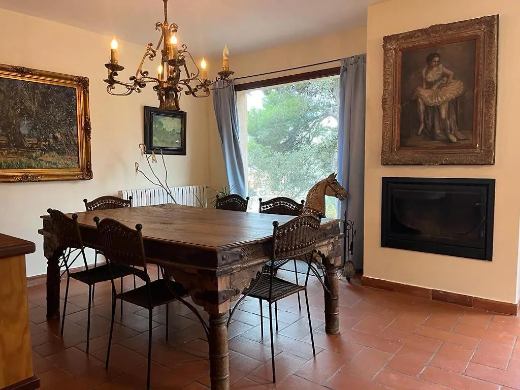 Exceptional Appartment Right On The Beach Roses Apartmán