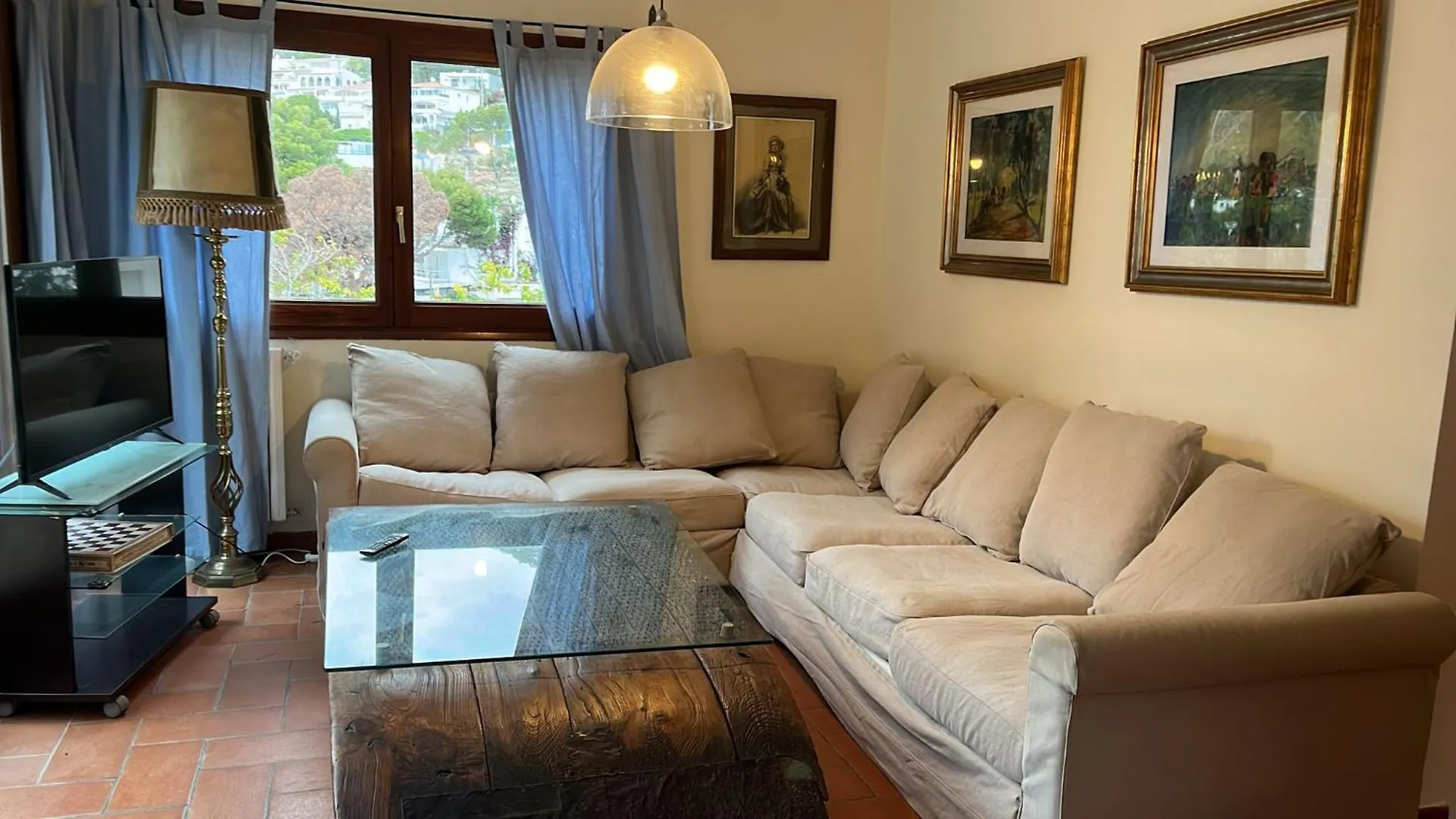 Exceptional Appartment Right On The Beach Roses 0*,